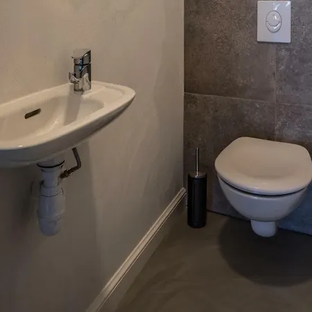 Апартаменты Paralodge *