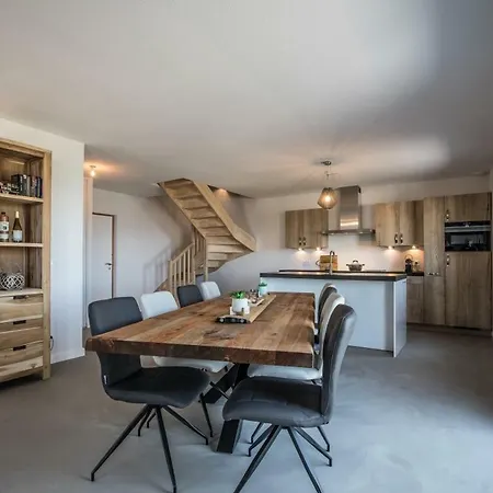 Paralodge Apartment