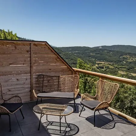 Paralodge Apartment