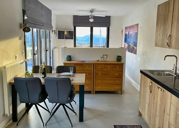 Apartment Paralodge *